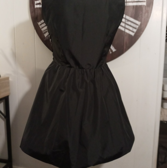 GiGi Florence Black Dress - Picture 5 of 9
